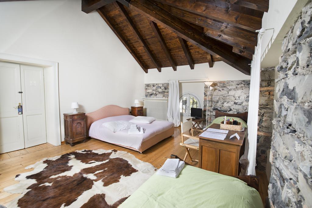 Lasnigo Villa Pinetina B&B المظهر الخارجي الصورة